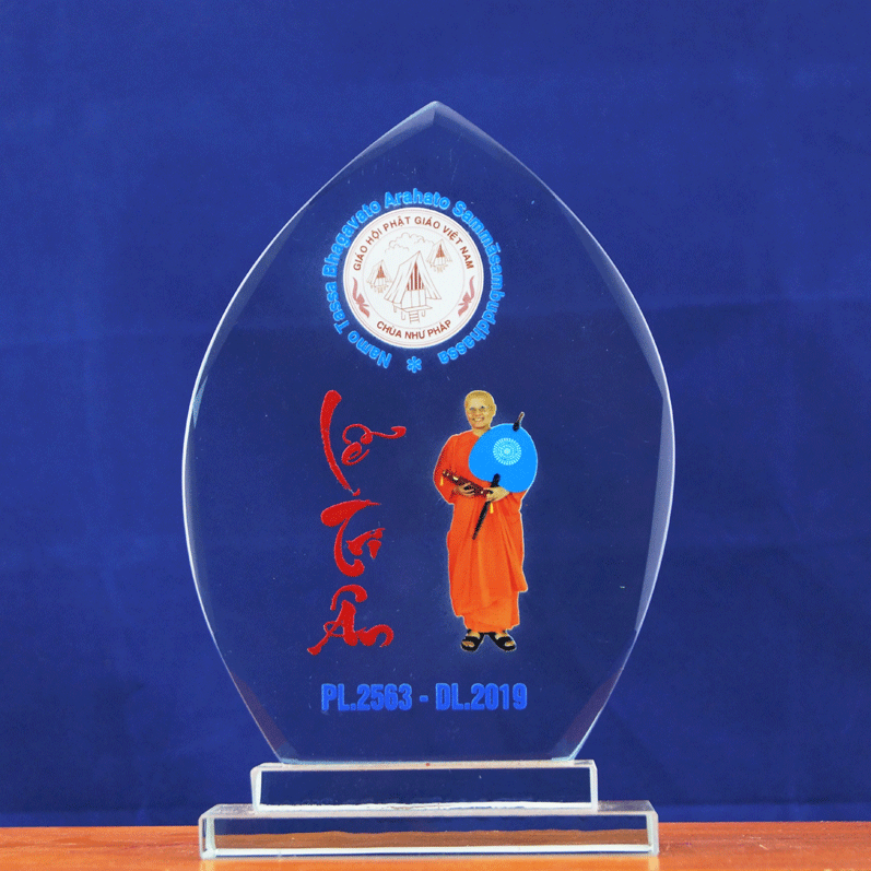 Kỷ niệm chương giọt nước KNC_GN_B
